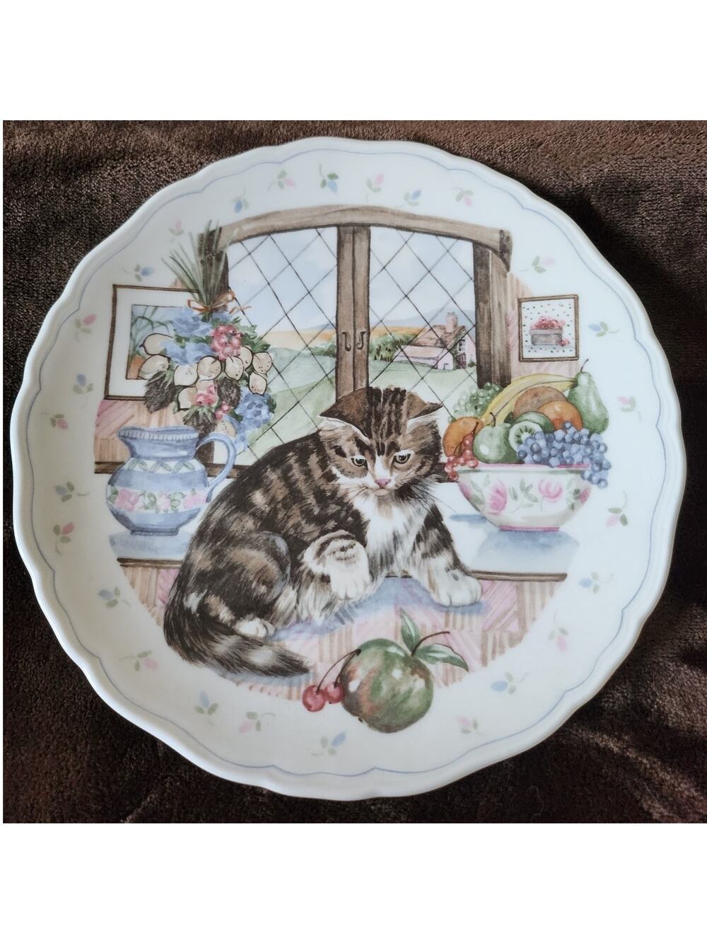 Royal Albert “Curiosity” Plate – The Country Kitten Collection, Bone China